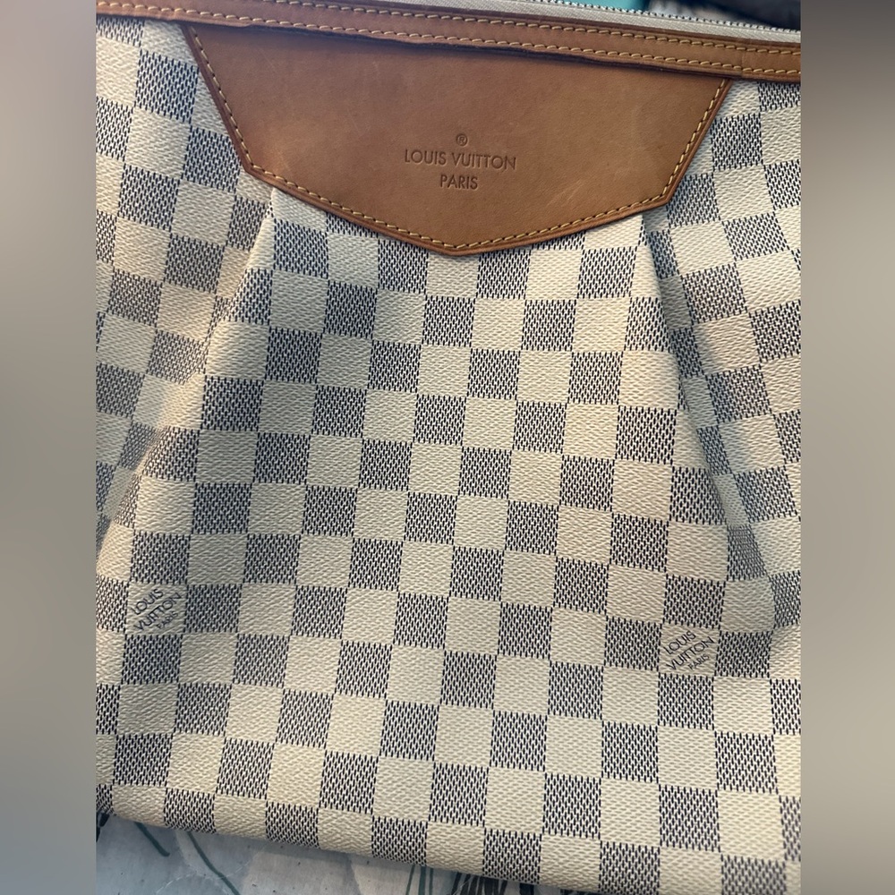 Louis Vuitton Siracusa Damier Azur MM 🌼🌻 - Picture 8 of 16
